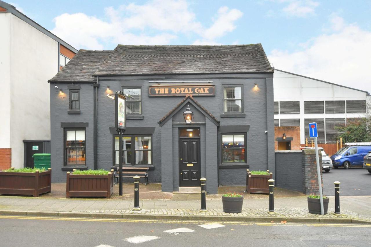 فندق The Royal Oak Biddulph  المظهر الخارجي الصورة